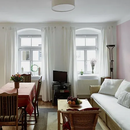 Ferienwohnung-priessnitz * דרזדן